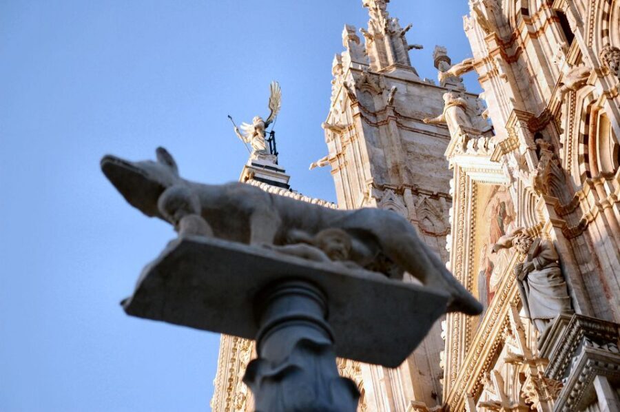Siena: private tour of the treasure chest of Tuscany - Guide quality matters: clear explanations and smart answers